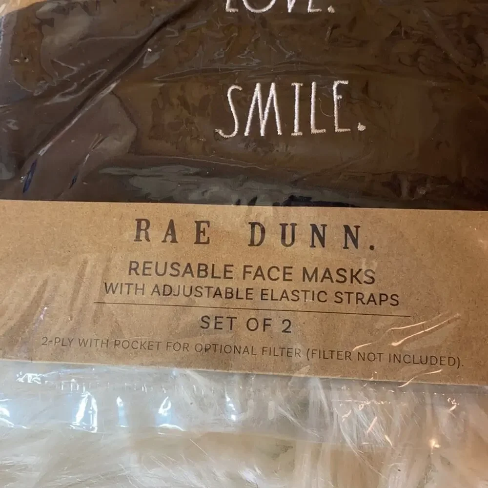 Rae Dunn Love. Smile. Reusable Face Masks Set NWT